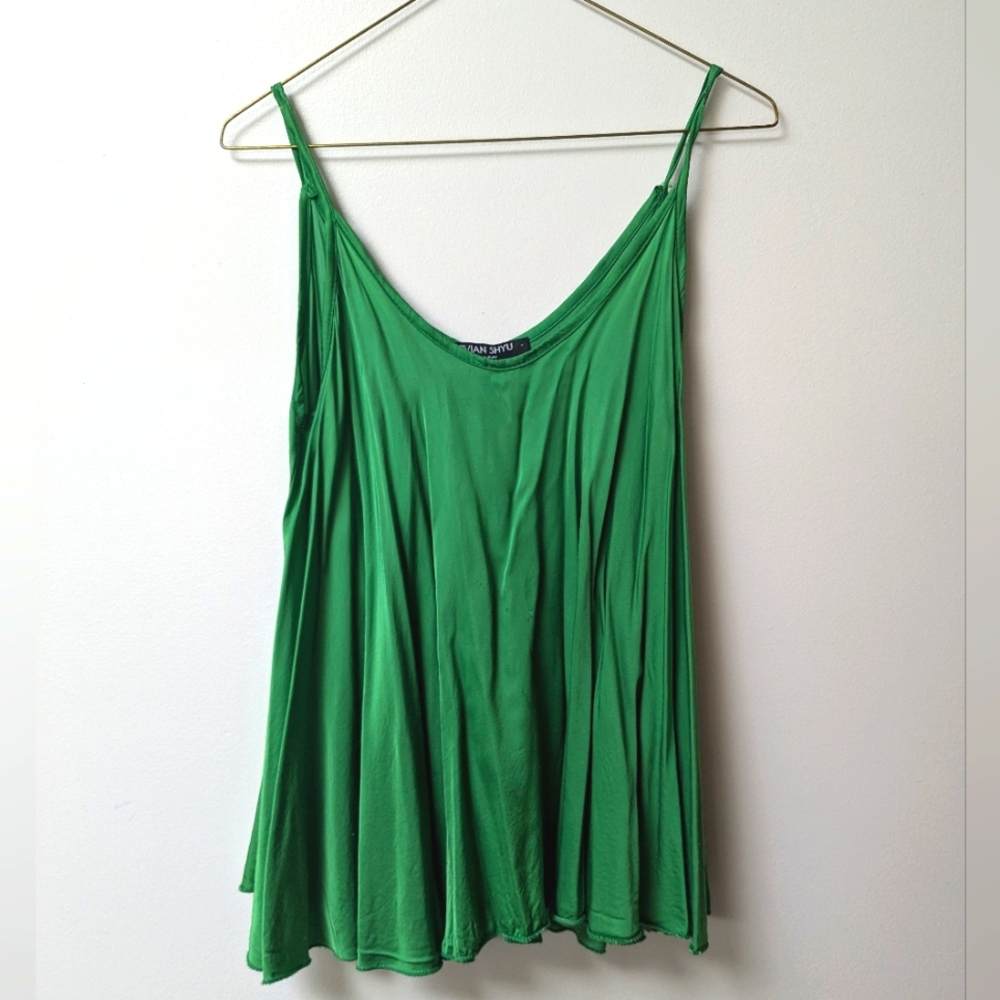Emerald green tank top